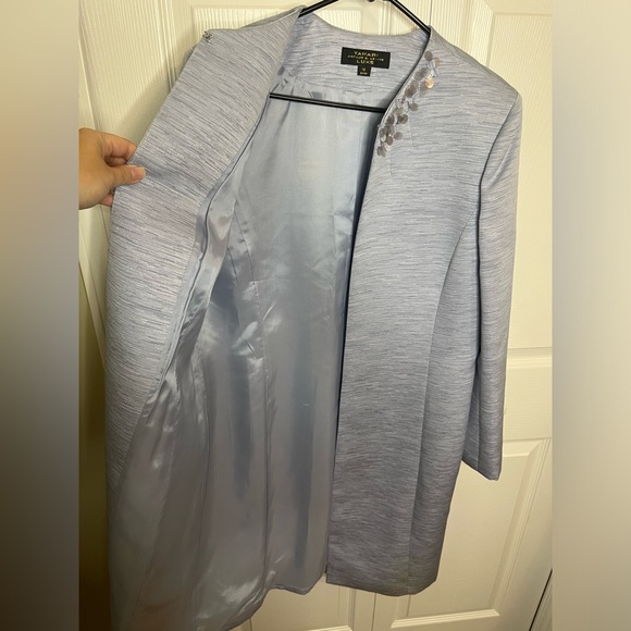 Tahari Arthur S. Levine LUXE Embellished Collar Heathered Blue Long Jacket Sz 12 - Picture 7 of 7